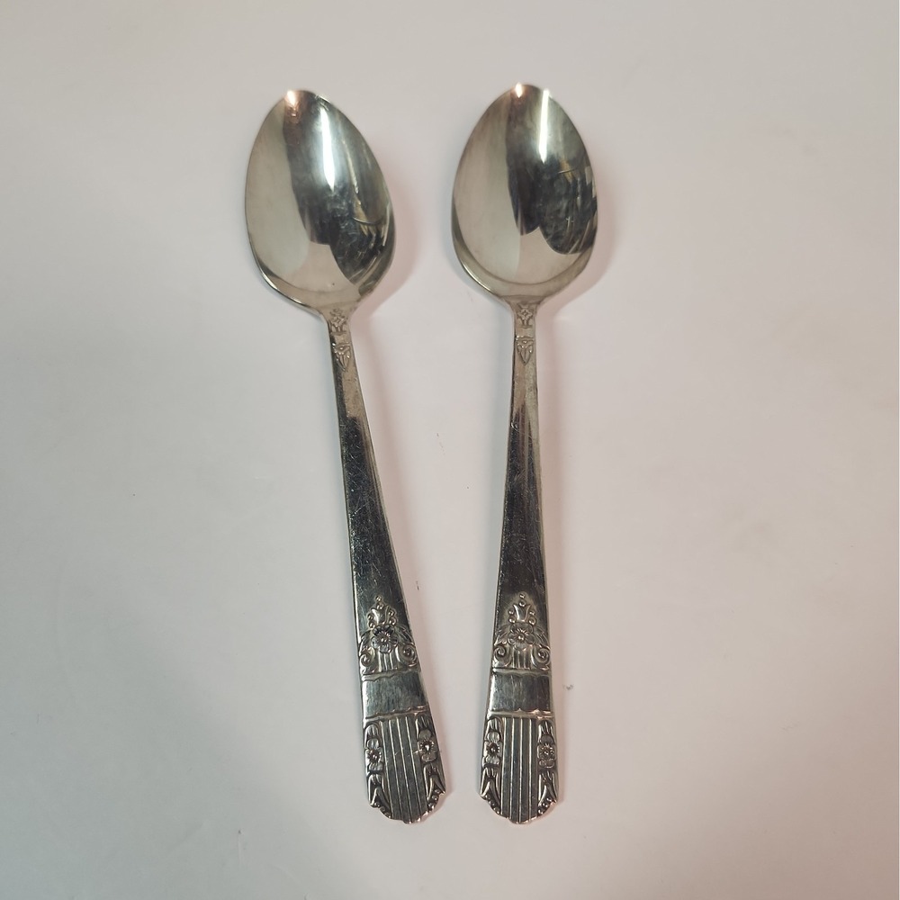Wm A Rogers Oneida 1938 Silverplate Harmony Pattern 8" Serving Spoons x 2 VTG